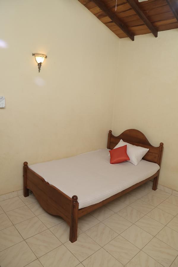 Villa Eco Green Negombo Exterior photo